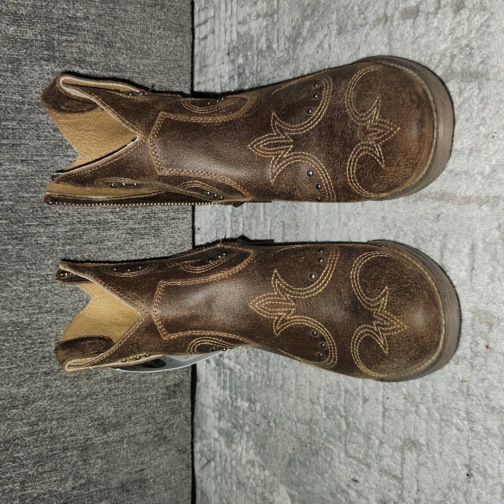 Bootie boots